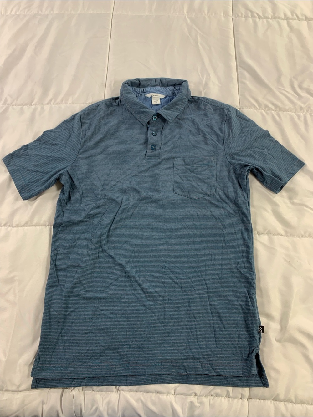 Pre loved RIPZONE shirt mens size S